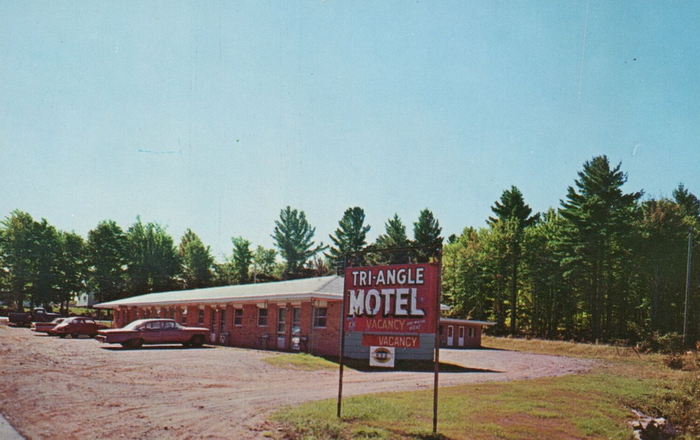 Triangle Motel - Old Postcard View